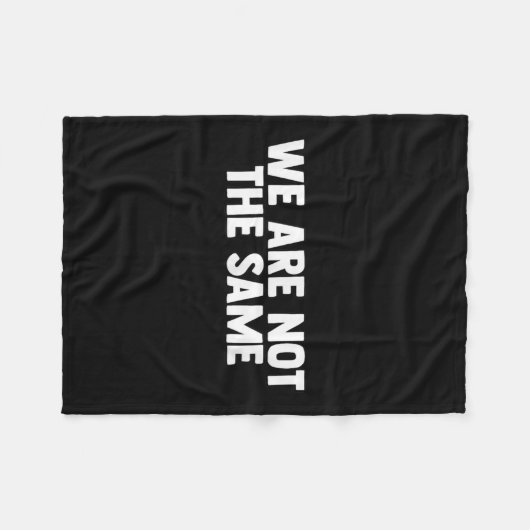 We Are Different Not Same Motivation Drive Wer  Fleecedecke (Vorderseite (Horizontal))