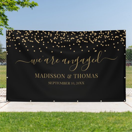 We are Engaged black and gold backdrop Banner (Außenbereich)
