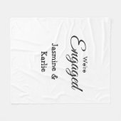 We are engaged couple name romantic stylish simple fleecedecke (Vorderseite (Horizontal))