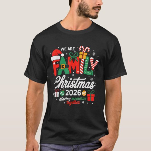 We are Family Christmas 2026 Matching Merry Xmas S T-Shirt (Vorderseite)