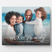 We Are Family Handwritten Script Family Name Fotoplatte (Vorderseite)