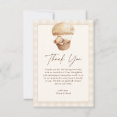 We Can Bearly Wait Gingham Teddy Bear Baby Shower Dankeskarte (Vorderseite)