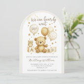 We Can Bearly Wait Teddy Bear Baby Shower Einladung (Stehend Vorderseite)