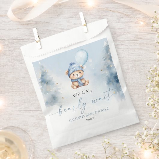 We Can Bearly Wait Winter Teddy Bear Baby Shower Geschenktütchen (Ausgeschnitten)