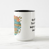 “We Eat Challenges for Breakfast” 2026 Humor Tasse (Zentrum)