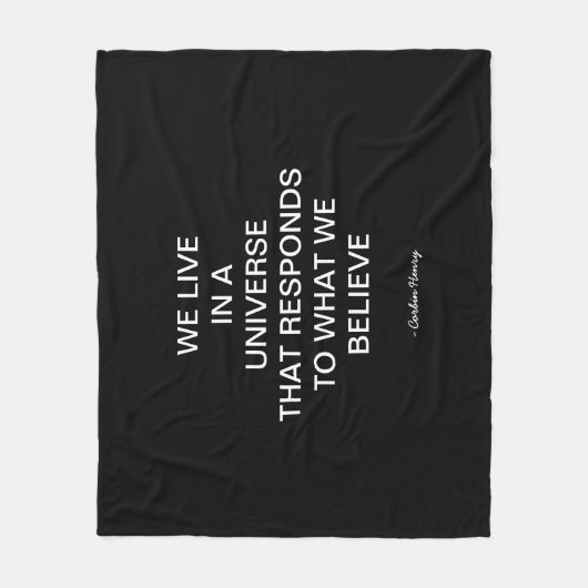 WE LIVE IN A UNIVERSE FLEECEDECKE (Vorderseite)