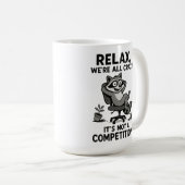 We’re All Crazy Funny Sarcastic Mental Health Humo Kaffeetasse (VorderseiteRechts)