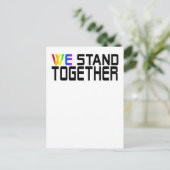 We stand together | LGBTQ+ Pride Postkarte (Stehend Vorderseite)