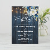 We Still Do 50th Wedding Anniversary String Lights Einladung (Stehend Vorderseite)