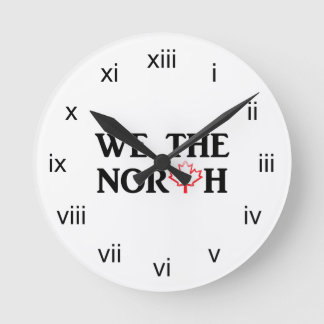 We the North with Red Maple Leaf Runde Wanduhr