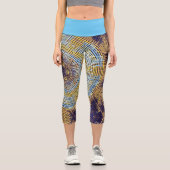 Weave Mandala Blue und Yellow Capri Leggings (Vorderseite)