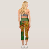Weave Mandala Gelb Orange und Grün Capri Leggings (Rückseite)