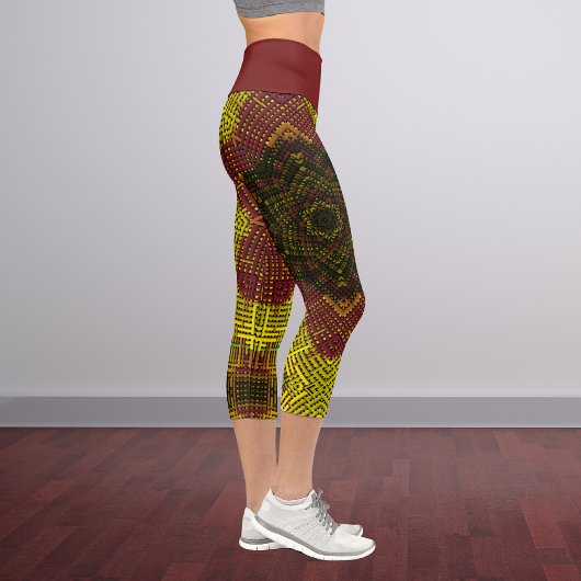 Weave Mandala Gelb und Orange Capri Leggings