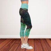 Weave Mandala Green Blue und Lila Capri Leggings