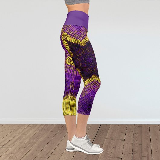 Weave Mandala Lila und gelb Capri Leggings