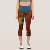 Weave Mandala Orange Gelb und Blau Capri Leggings (Vorderseite)