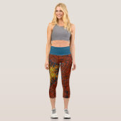 Weave Mandala Orange Gelb und Blau Capri Leggings (Vorderseite)