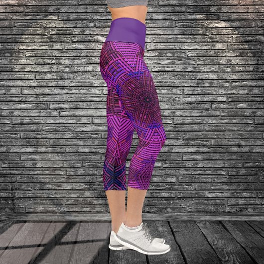 Weave Mandala Pink Lila und blau Capri Leggings