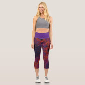 Weave Mandala Red Orange und Lila Capri Leggings (Vorderseite)