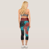 Weave Mandala Red und Blue Capri Leggings (Rückseite)