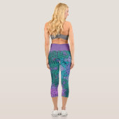 Weave Mandala Rosa und Blau Capri Leggings (Rückseite)