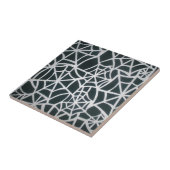 Web des Mysteriums: Delikate Falle - Weiße Spinnen Fliese (Seite)