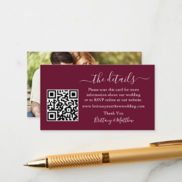 Website für Hochzeitdetails QR Foto Burgundy Begleitkarte