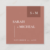 WEBSITE SCANDI TERRACOTTA RUST MONOGRAM WEDING QUADRATISCHE VISITENKARTE (Vorderseite)