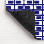 Wechselnde Rechtecke (weiß mit dunkelblau) Mousepad (Ecke)