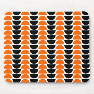 Wechselwirkungen in Orange und Schwarz Mousepad