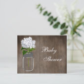 Weckglas-u. weißer Hydrangea-rustikale Babyparty Einladung (Stehend Vorderseite)