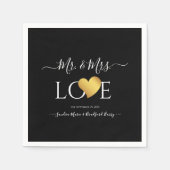 Wedding Black Gold Heart Script Name Mr. und Mrs. Serviette (Vorderseite)