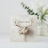 Wedding Bouquet und Deer Antlers Einladung (Stehend Vorderseite)