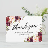 Wedding Calligraphy l Burgundy Floral Dankeskarte (Stehend Vorderseite)