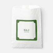Wedding Couple Monogram Green Geschenktütchen (Vorderseite)