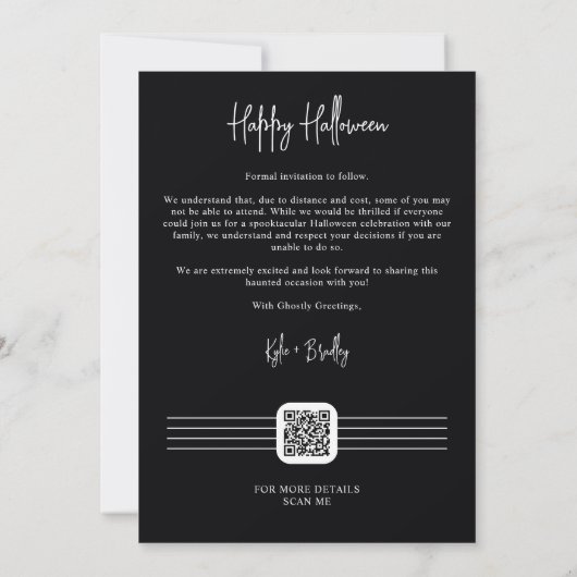 Wedding Couple Spooky Forest Toward Haunted Castle Save The Date (Rückseite)