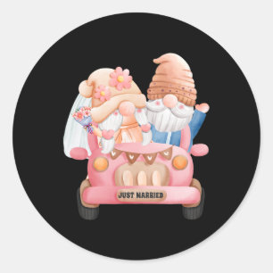 Wedding Gnome Just Married Newlywed Bride Groom Co Runder Aufkleber