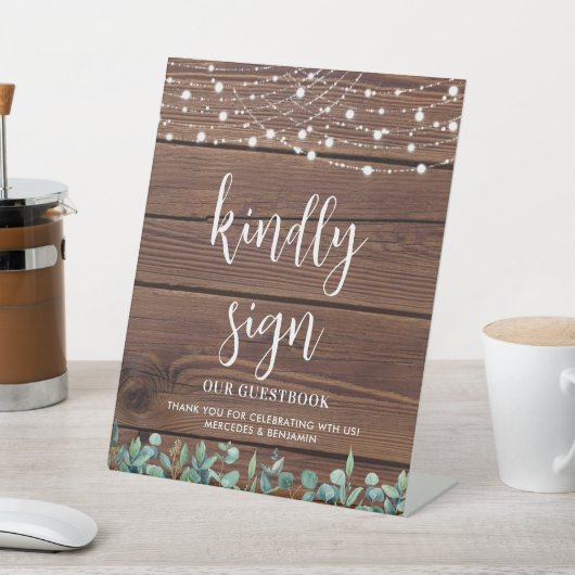 Wedding Guest Rustic Holz Greenerity String Lights Sockelschild (In SItu)