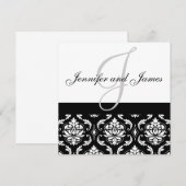 Wedding Invitation Monogram Names Black Damask Einladung (Vorne/Hinten)