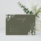 Wedding Luxury: Divine Olive Greenery Wedding RSVP Karte (Stehend Vorderseite)