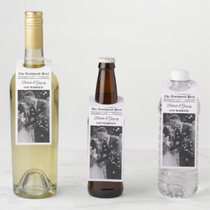 Wedding Newspaper Fun Schwarz-weißes Foto Vielen D Flaschenanhänger