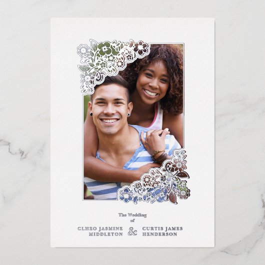 Wedding Real Silver Effect Fancy Overlay Floral Folieneinladung (Vorderseite)