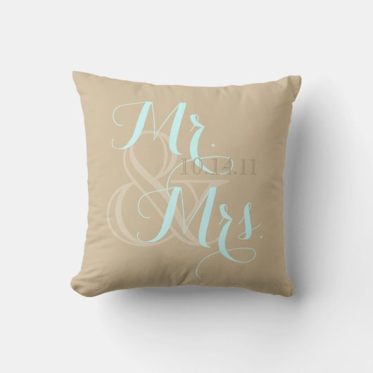 Wedding Tan Swirl Pillow Mr. und Mrs. Kissen (Vorderseite)