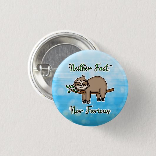 Weder schnell noch zorniger Lazy Sloth auf Baumzwe Button (Vorne & Hinten)