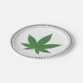 Weed Leaf Tree Swirl Trim Personalisiert Pappteller (Schrägansicht)