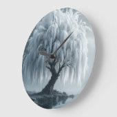 Weeping willow by a pond, black and white  große wanduhr (Winkel)