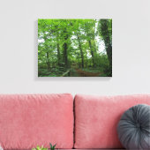 Weg durch die Leinwand des grünen Waldes (Insitu (Wohnzimmer))