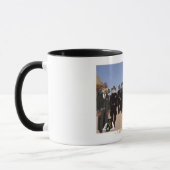 Weg im Grabstein Tasse (Links)