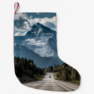 Weg zum großen Berg, Straße, Wald, tra Kleiner Weihnachtsstrumpf