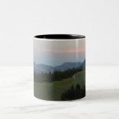 Wege durch die Berge Zweifarbige Tasse (Mittel)